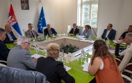 Održan prvi sastanak Radne grupe za izradu radne verzije Nacrta zakona o javnim medijskim servisima Održan prvi sastanak Radne grupe za izradu radne verzije Nacrta zakona o javnim medijskim servisima